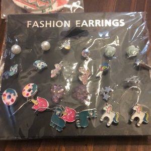 Cute! 12 Sets of Earrings